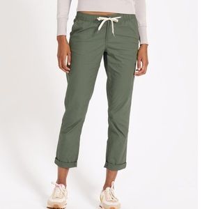 Never worn! Vuori Ripstop Pants - Medium